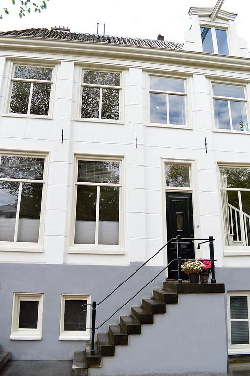 Apartment Seven Bridges Canalhouse